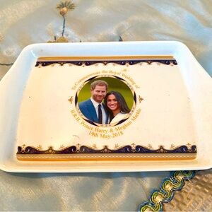 PRINCE HARRY & Duchess MEGHAN Markle Tray for Marriage 2018 - AS EVER princess